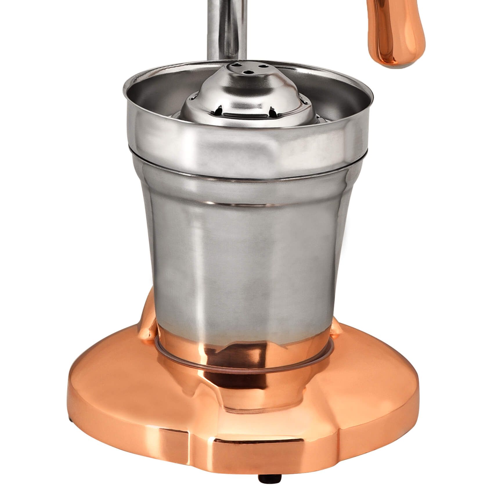 Form Household Citrus Juicer – Copper, seen from another angle