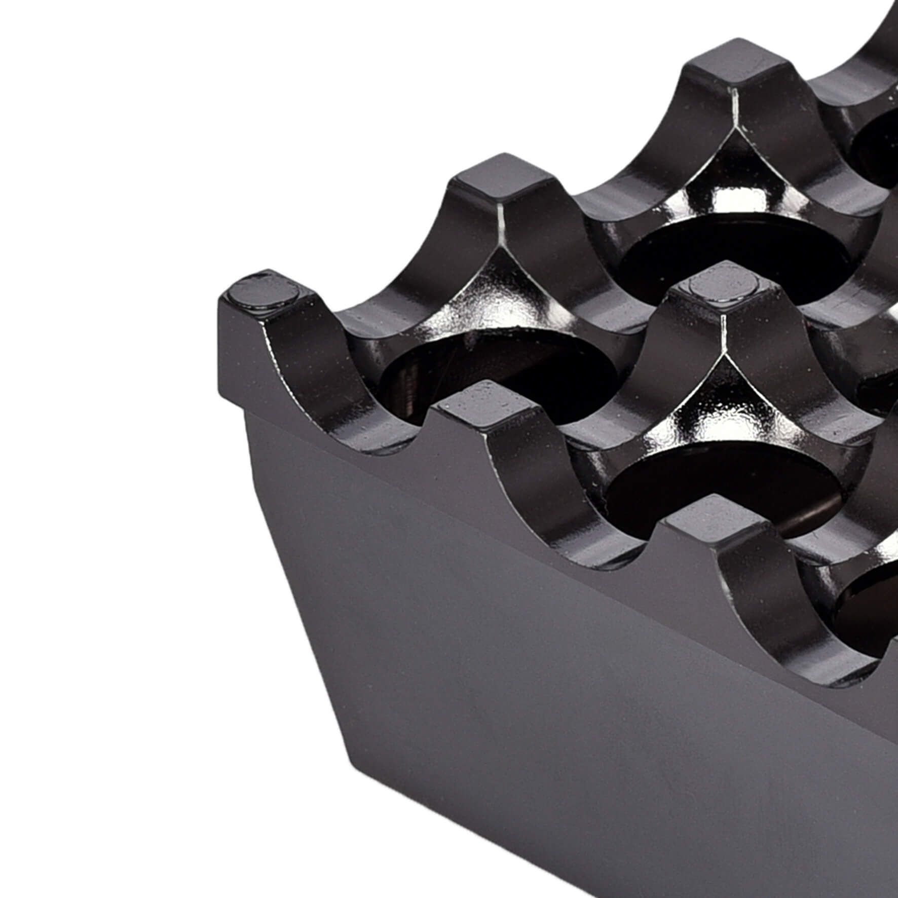 Kale (Castle) Cast Ashtray – Sapphire, close-up detail
